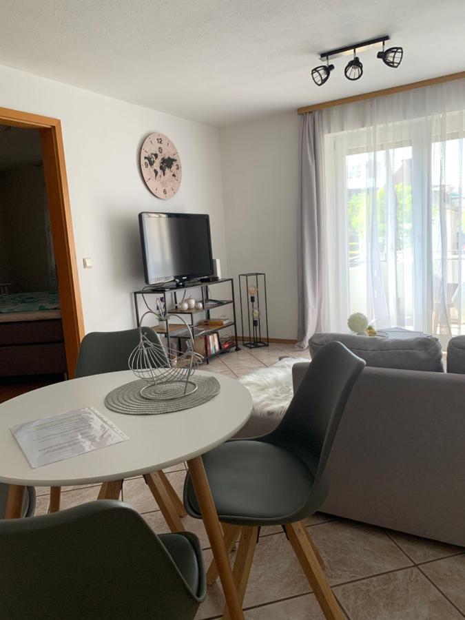 Cityapartment Direkt Am Hafen Friedrichshafen Luaran gambar